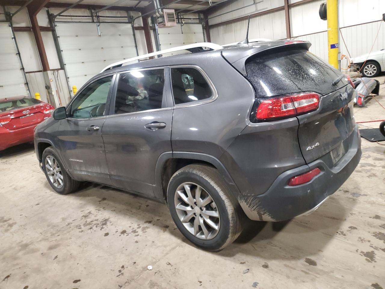 2018 Jeep Grand Cherokee - Image 2