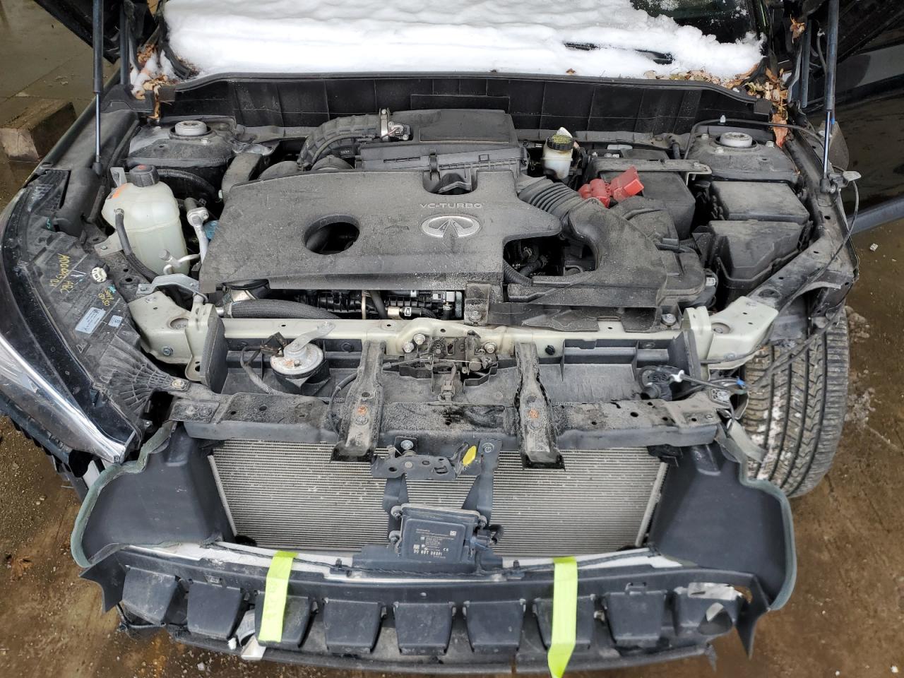 2019 Infiniti QX50 - Image 12