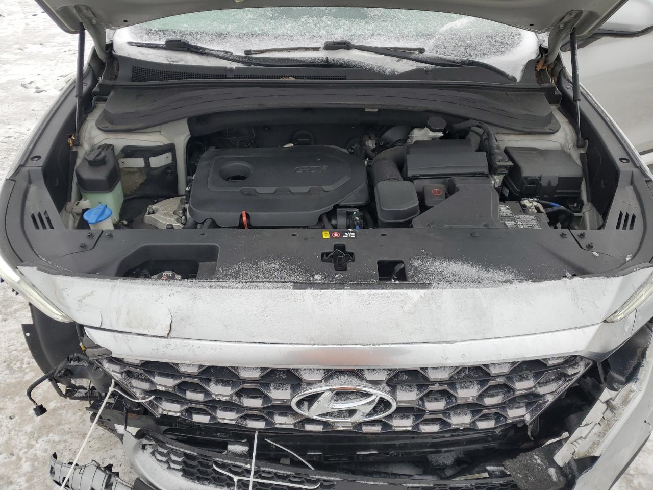 2020 Hyundai Santa Fe - Image 13
