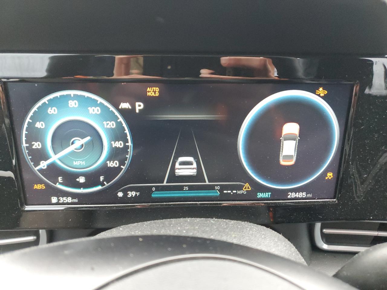 2022 Hyundai Elantra - Image 9