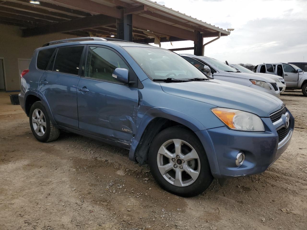 2011 Toyota RAV 4 - Image 4