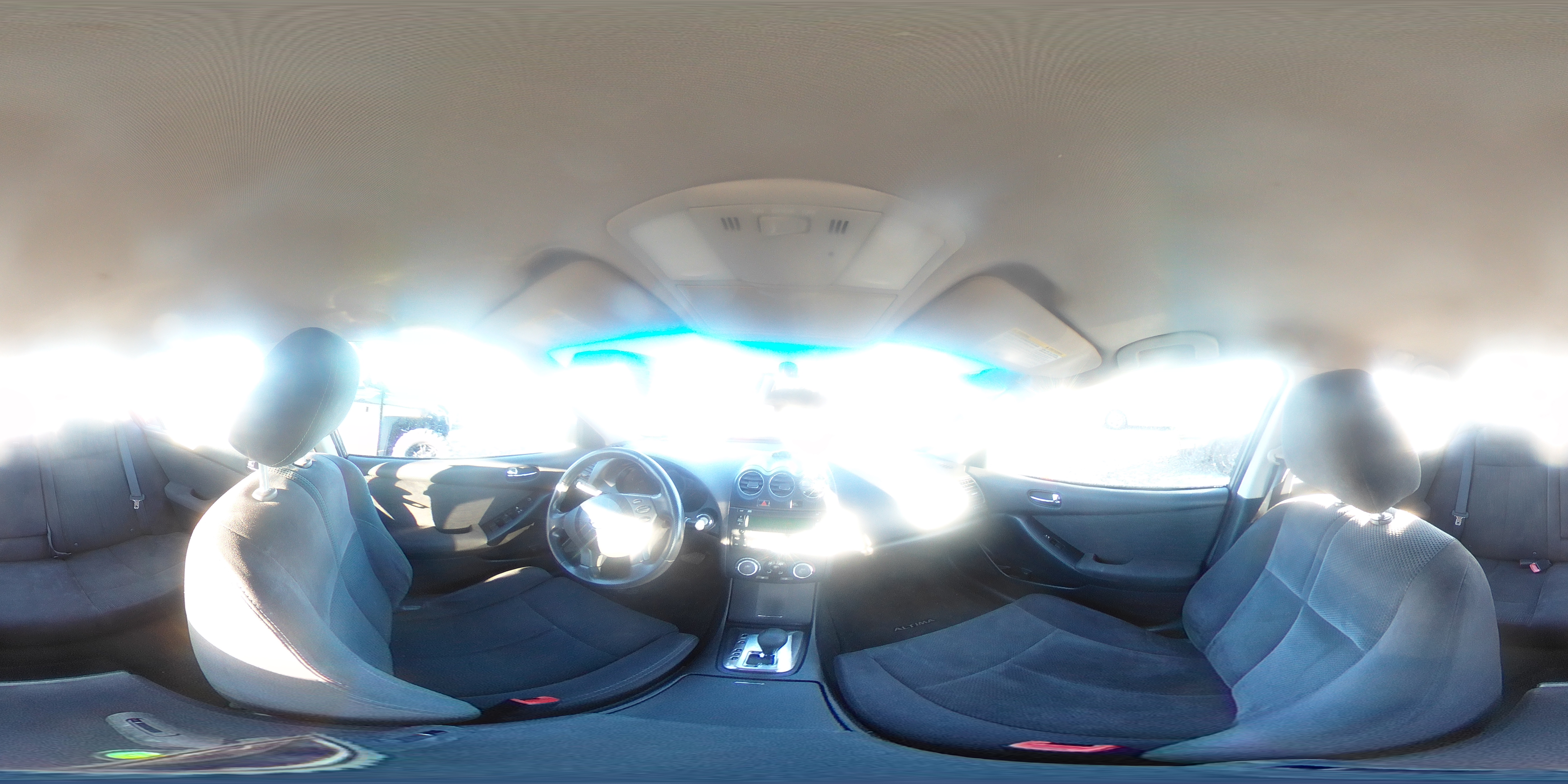 2012 Nissan Altima - Image 13