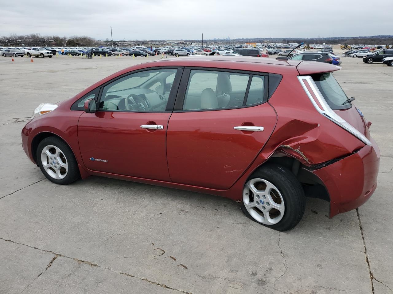 2013 Nissan Leaf - Image 2