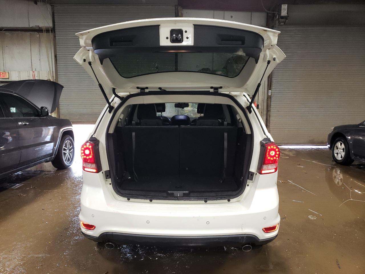 2017 Dodge Journey - Image 6