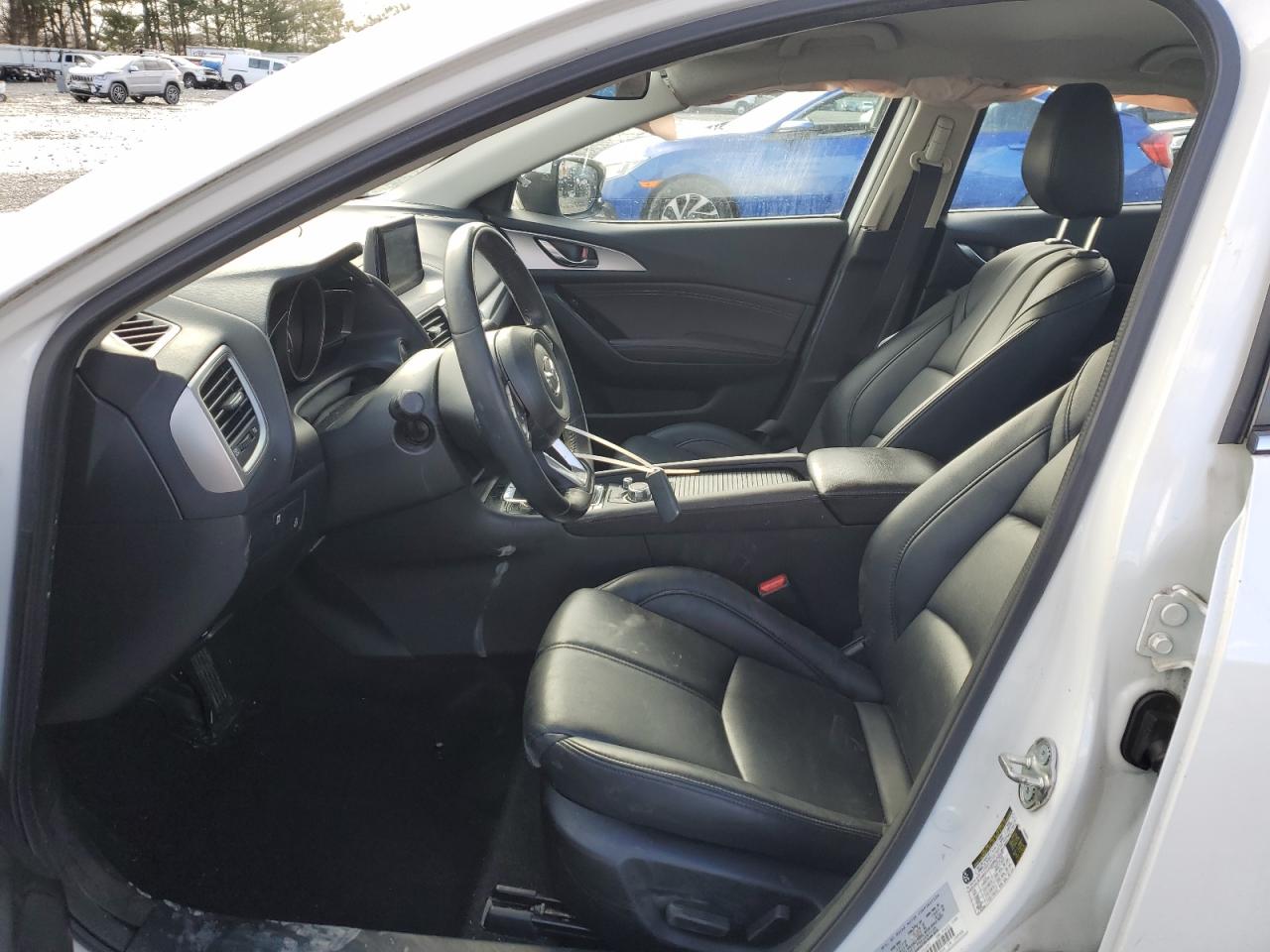 2017 Mazda 3 - Image 7