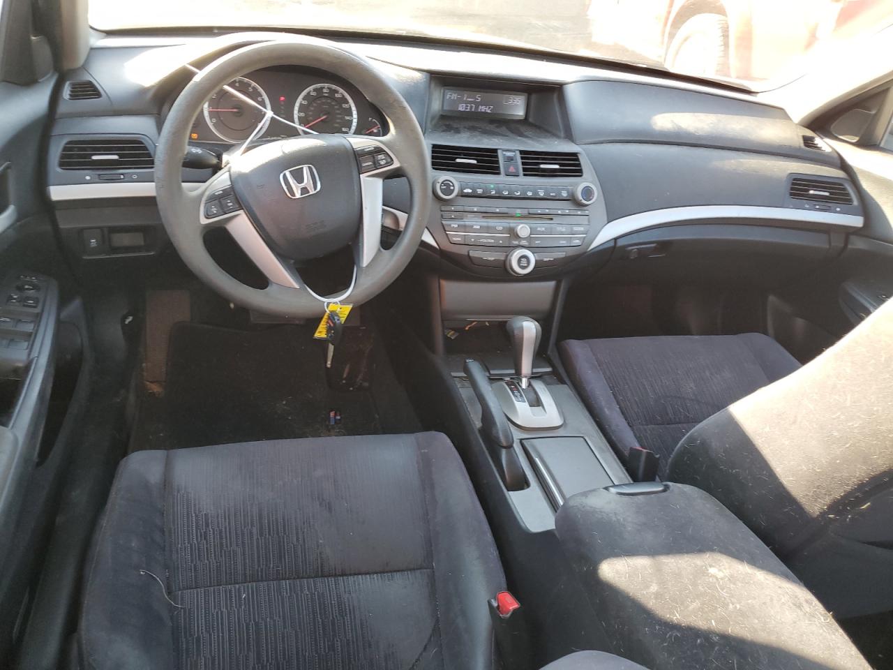 2011 Honda Accord - Image 8