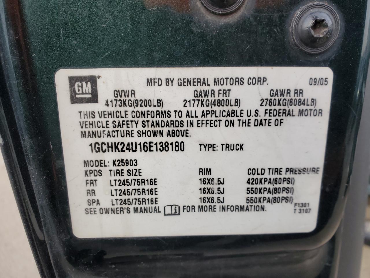 2006 Chevrolet Silverado - Image 15
