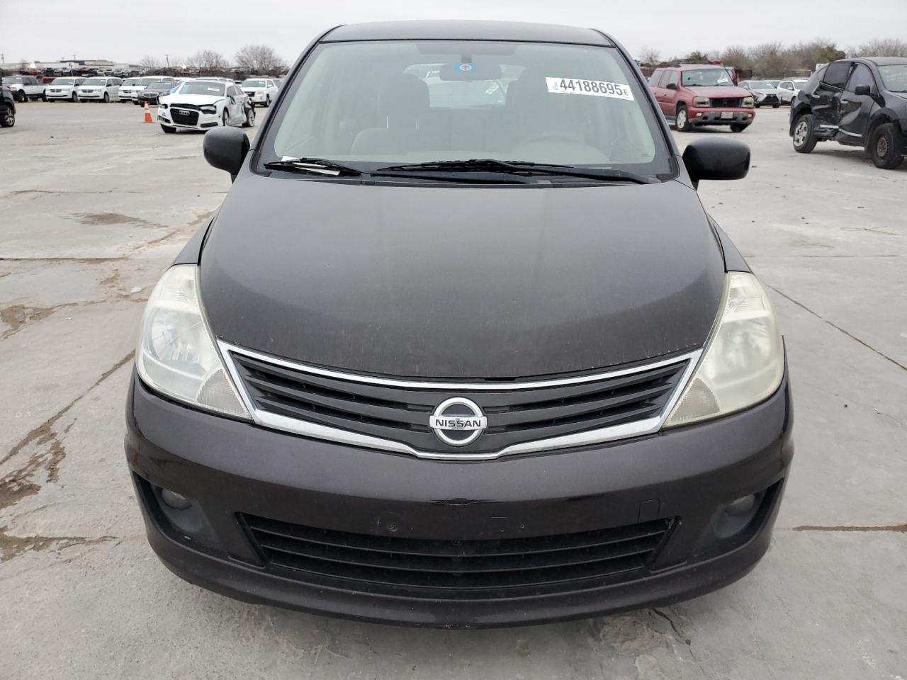 2011 Nissan Versa - Image 5