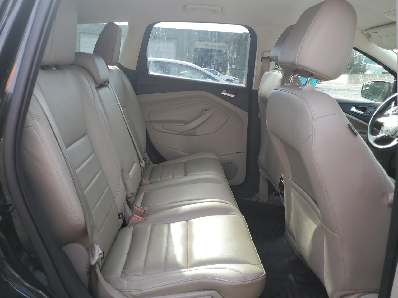 2016 Ford Escape - Image 11