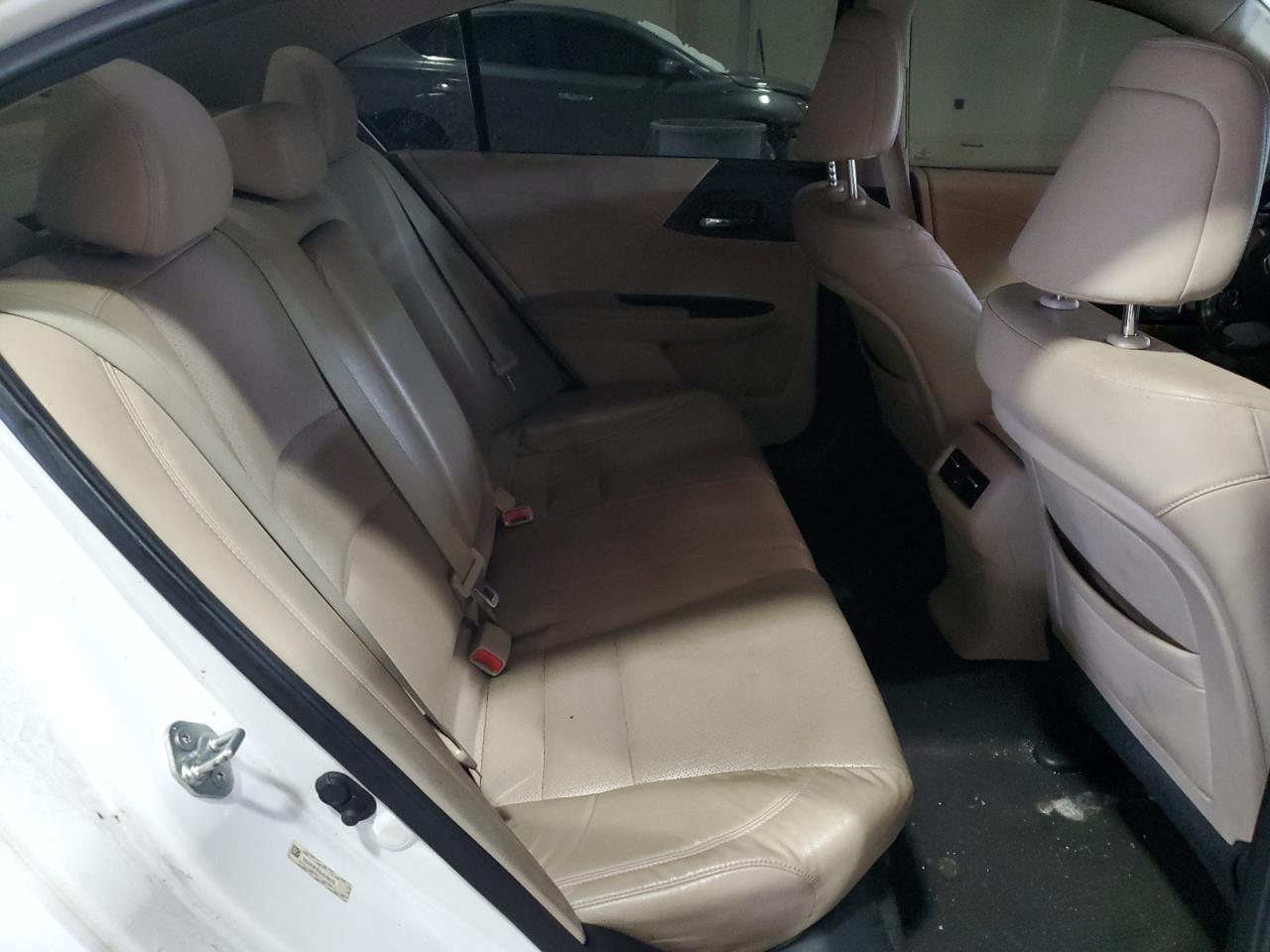 2013 Honda Accord - Image 10