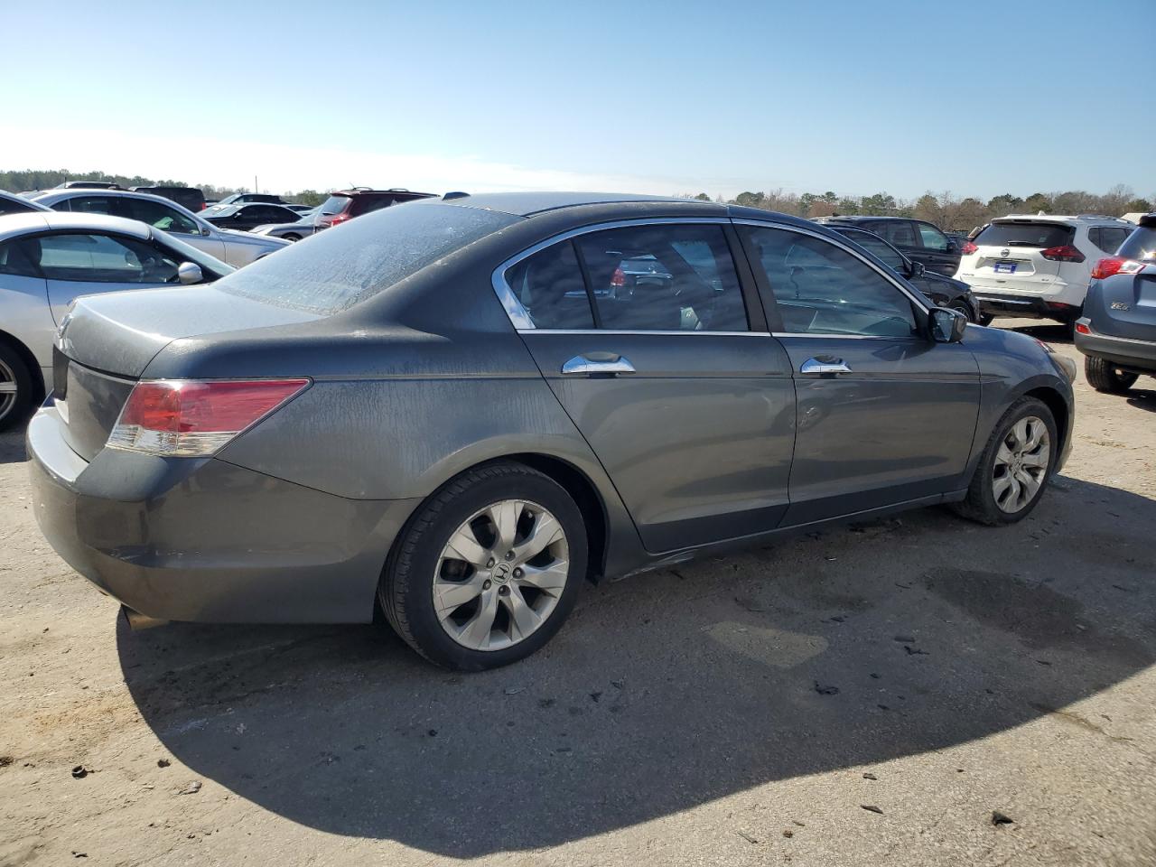 2009 Honda Accord - Image 3