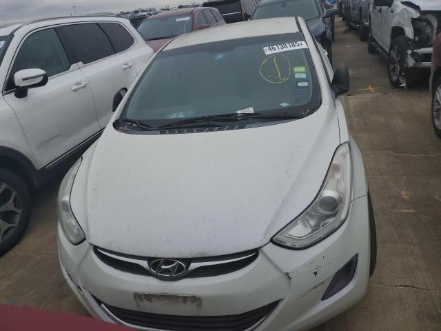  HYUNDAI ELANTRA 2013 Білий