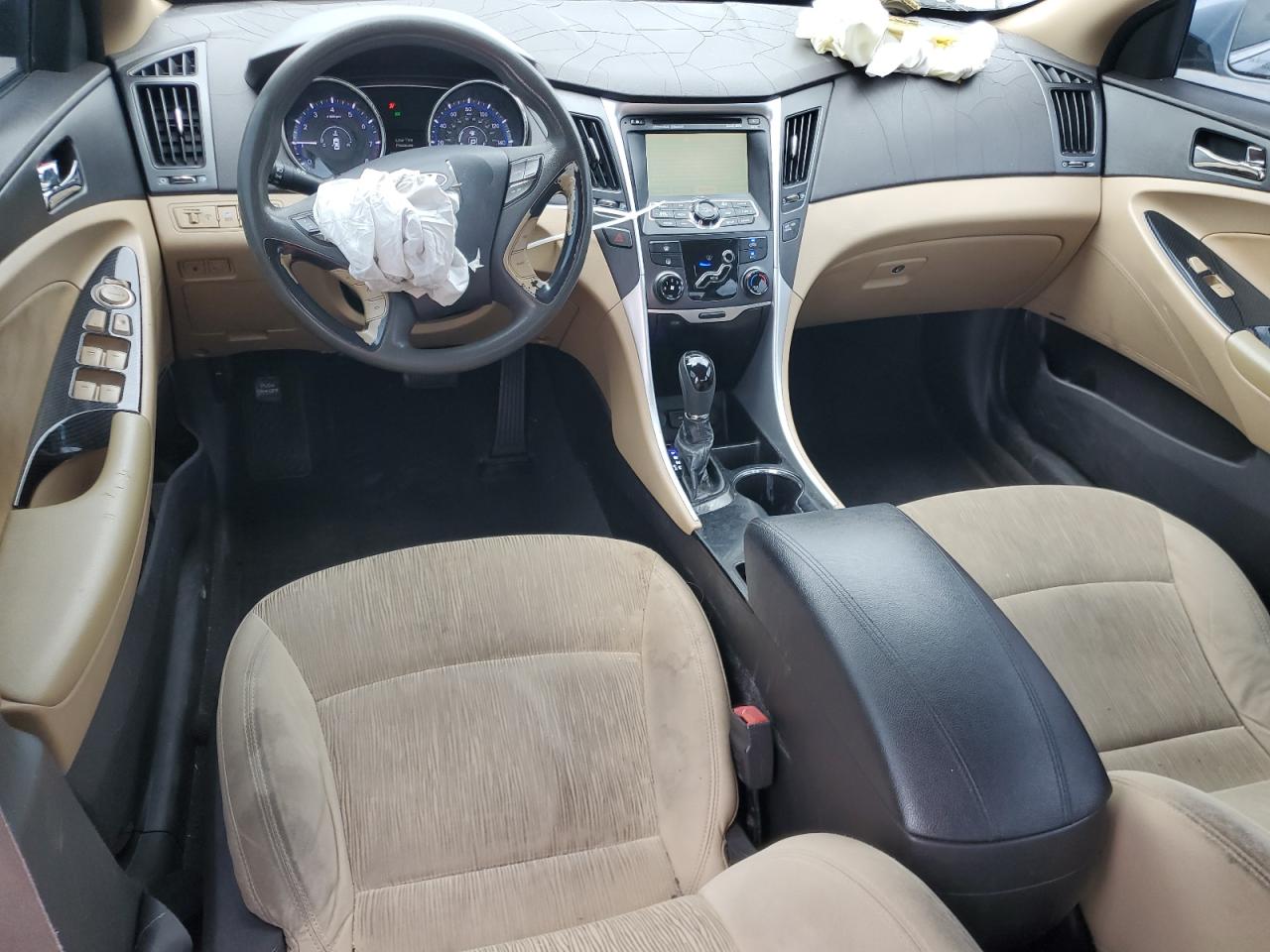 2011 Hyundai Sonata - Image 8