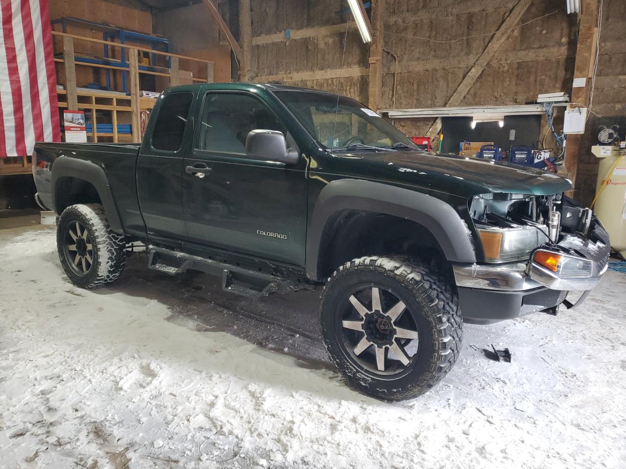 2005 Chevrolet Colorado - Image 4