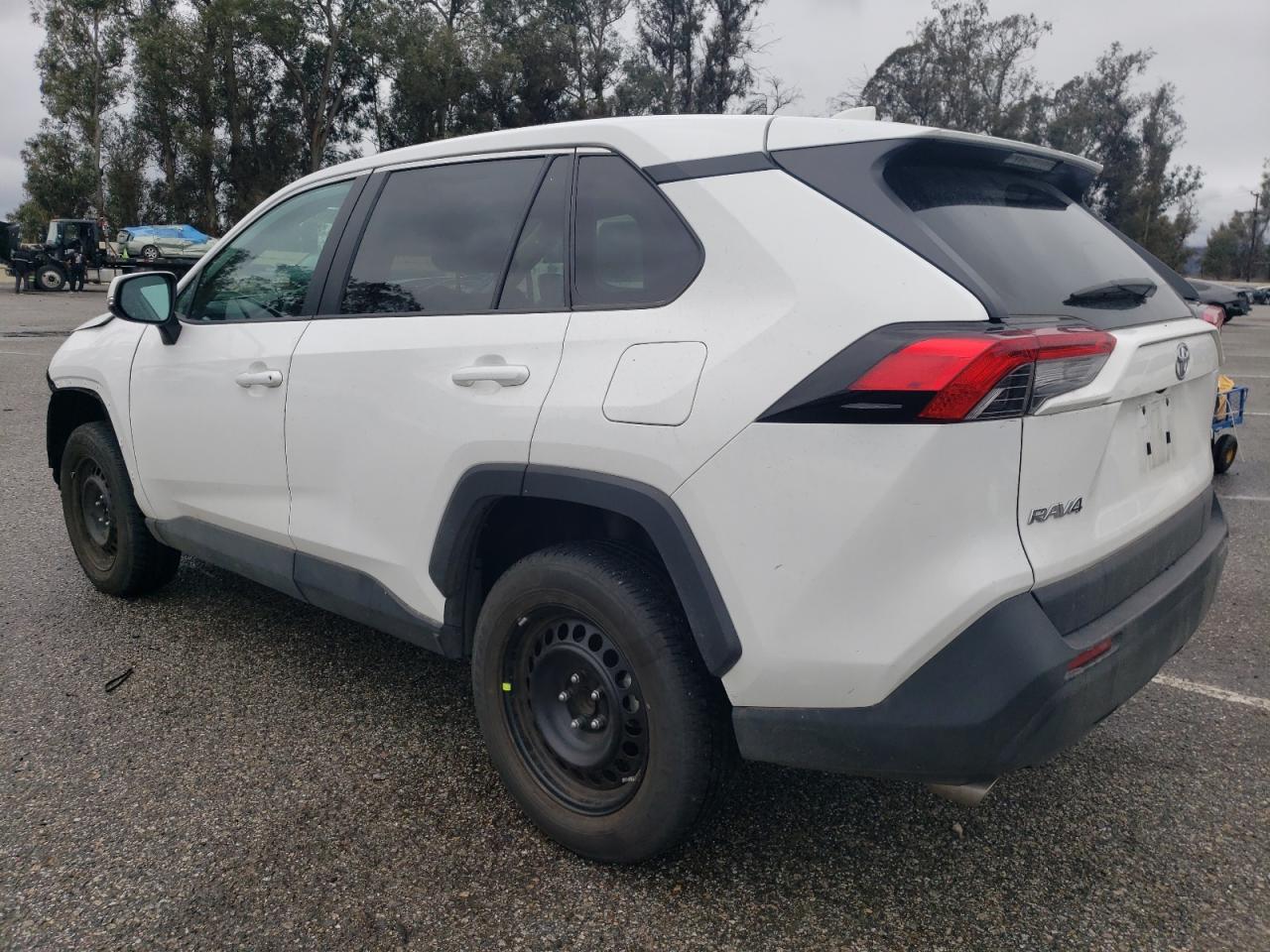 2024 Toyota RAV 4 - Image 2