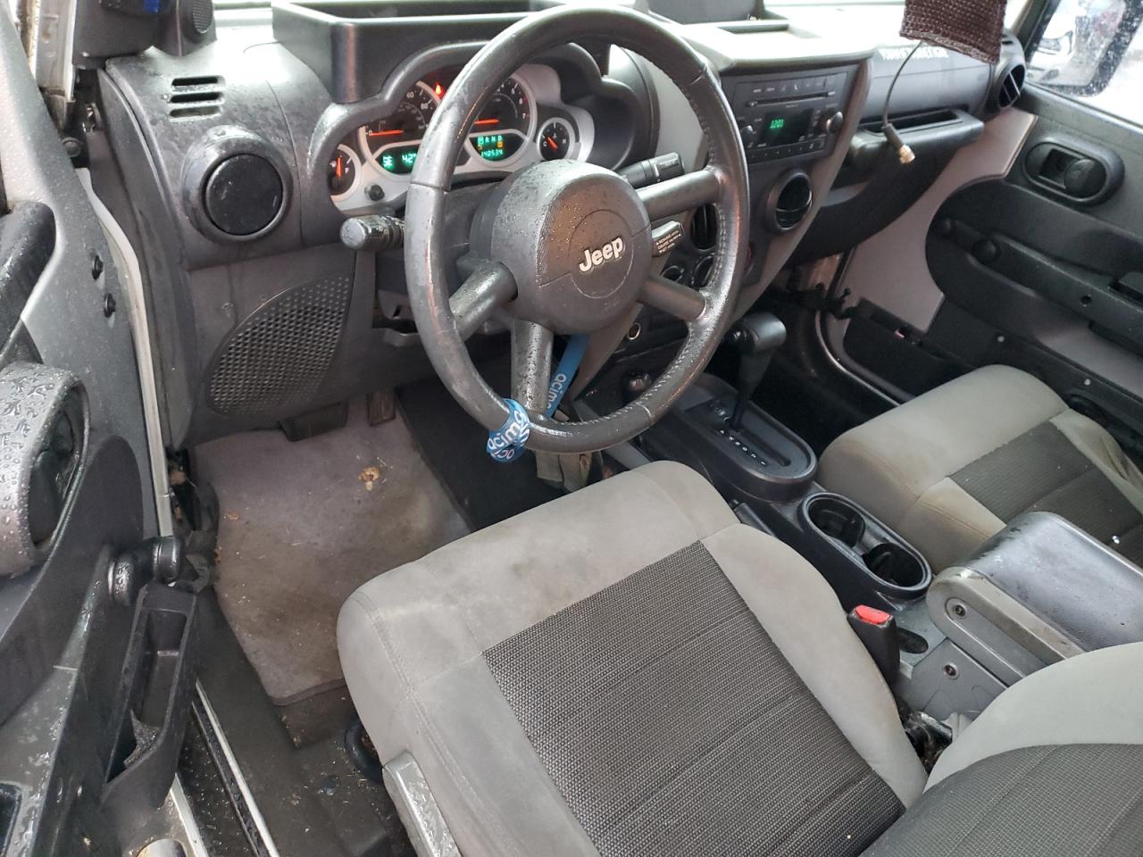 2010 Jeep Wrangler - Image 8