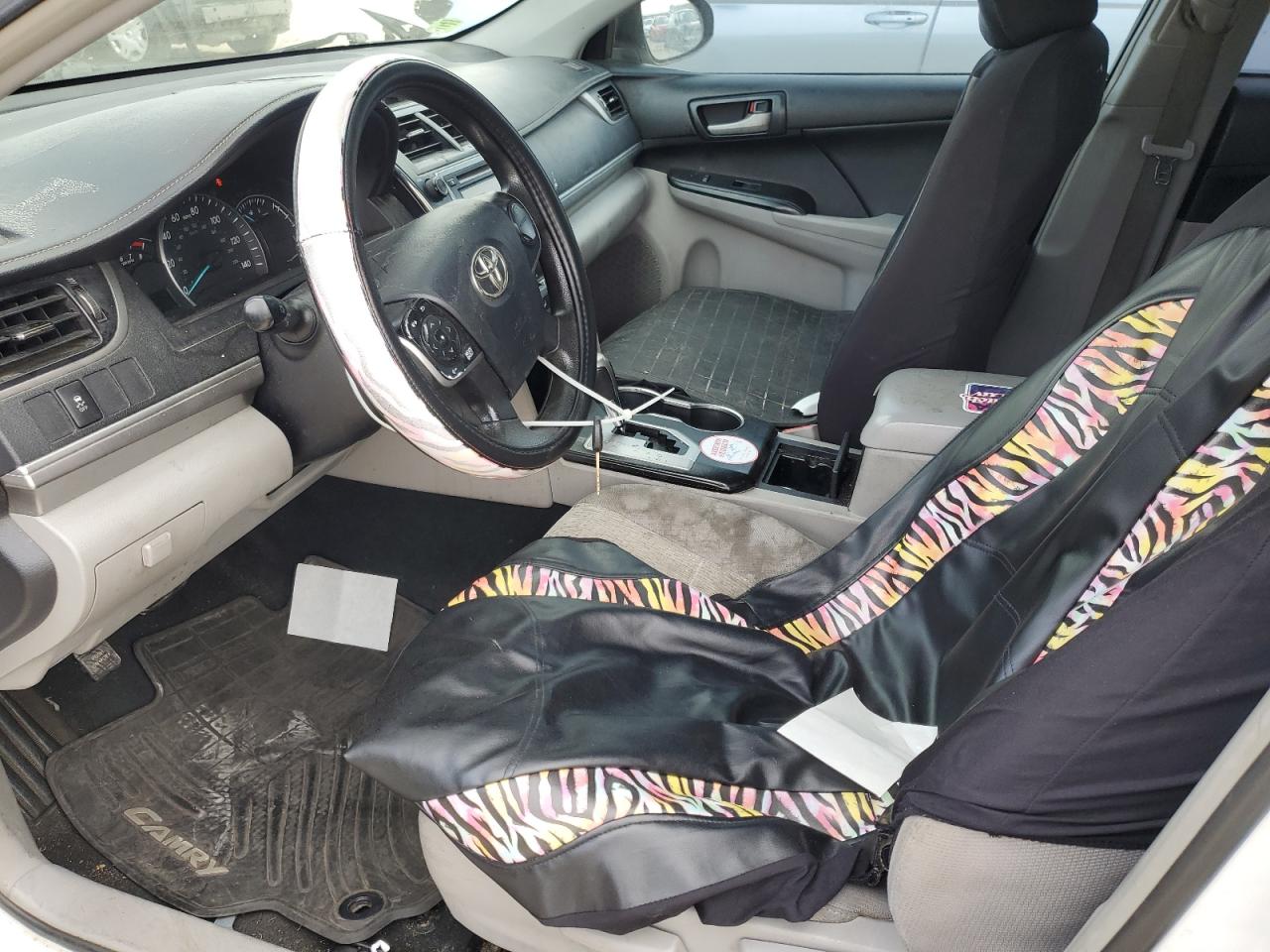 2014 Toyota Camry - Image 7