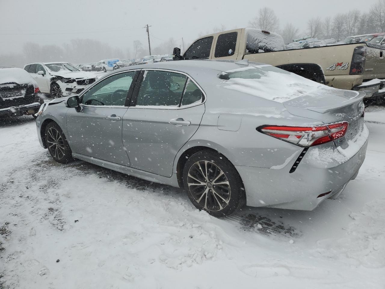 2019 Toyota Camry - Image 2