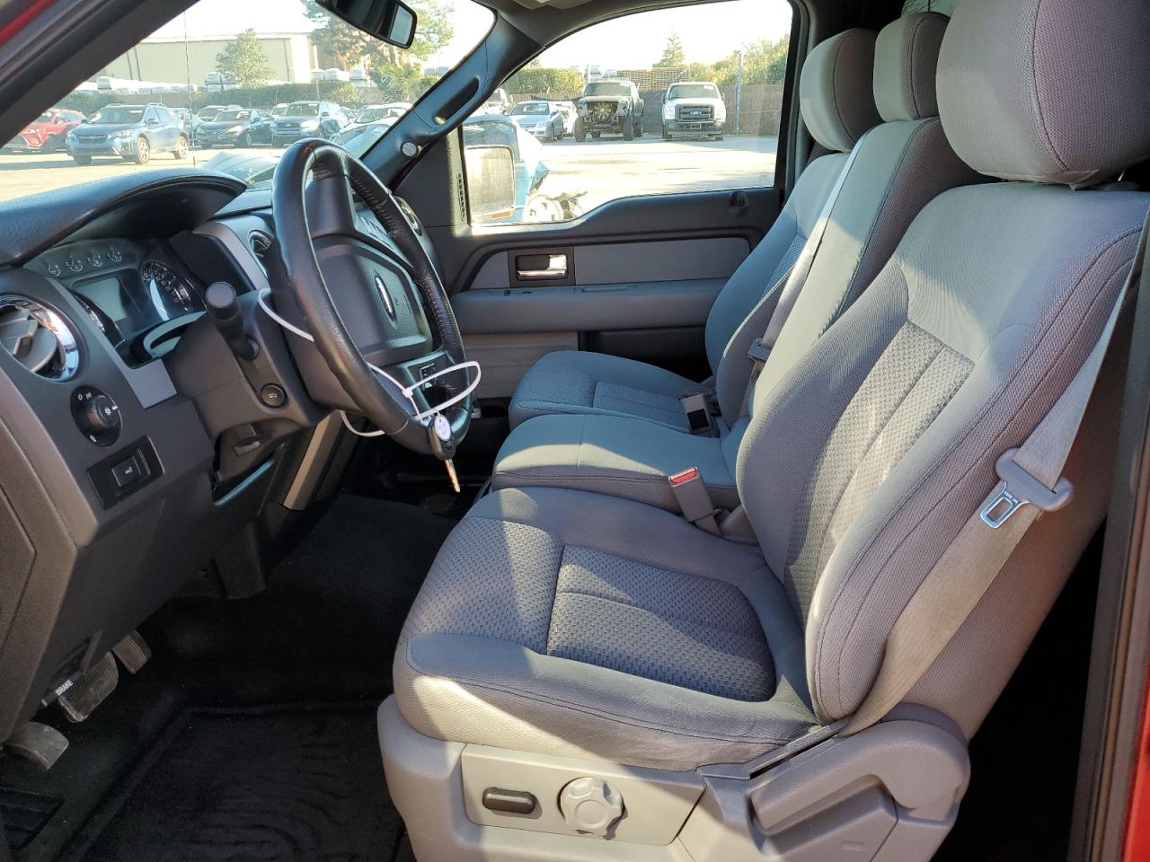 2013 Ford F-150 - Image 7