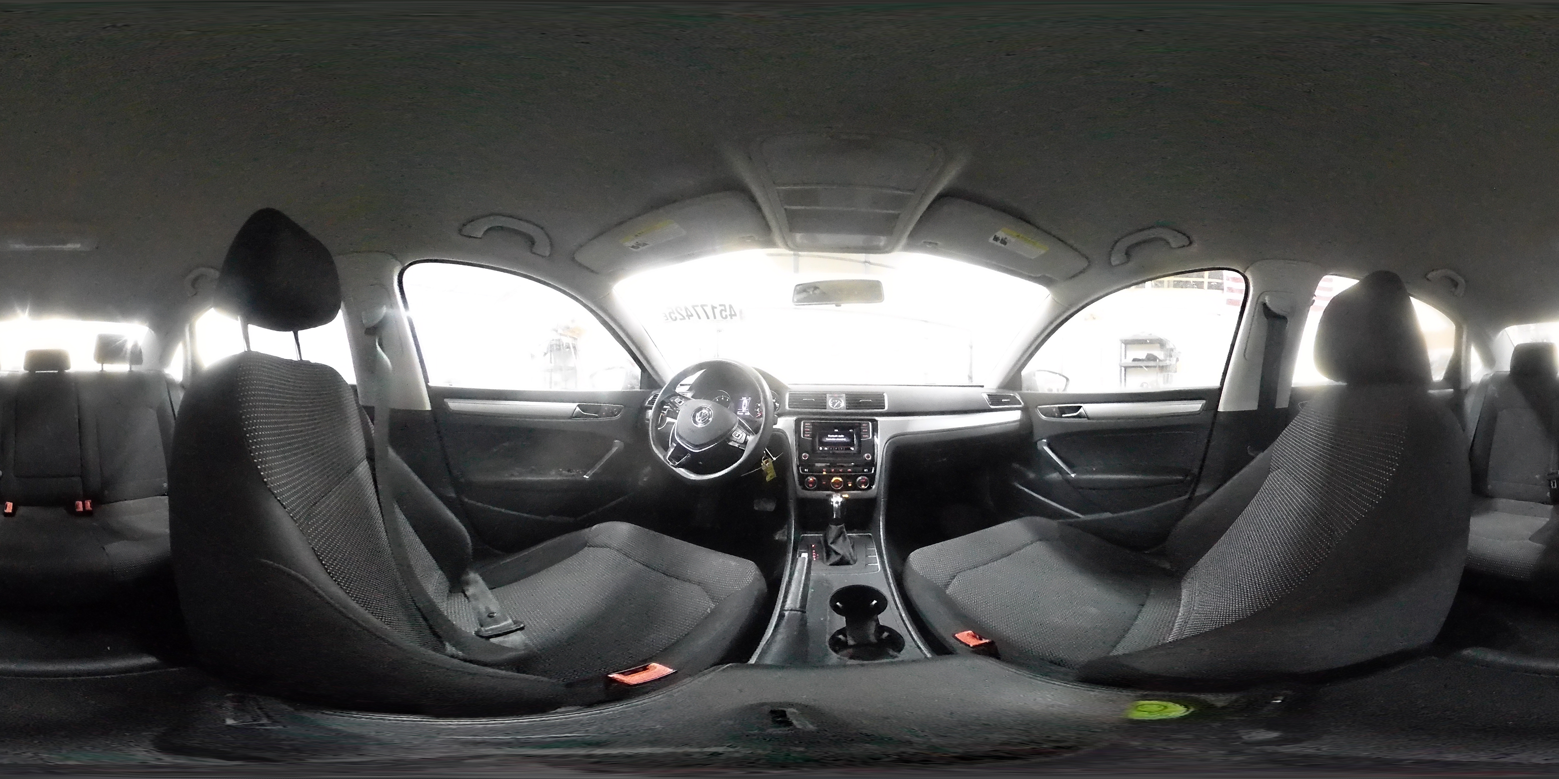 2016 Volkswagen Passat - Image 13