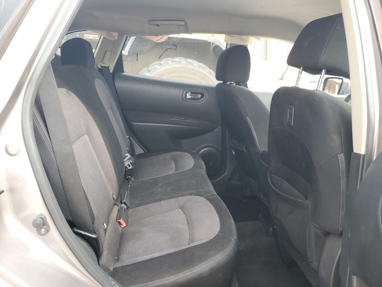 2012 Nissan Rogue - Image 12