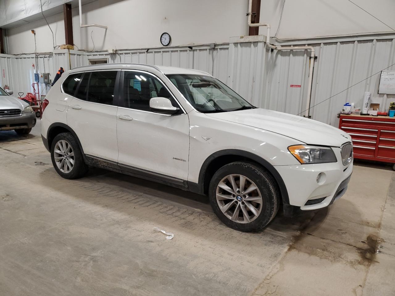 2011 BMW X3 - Image 4