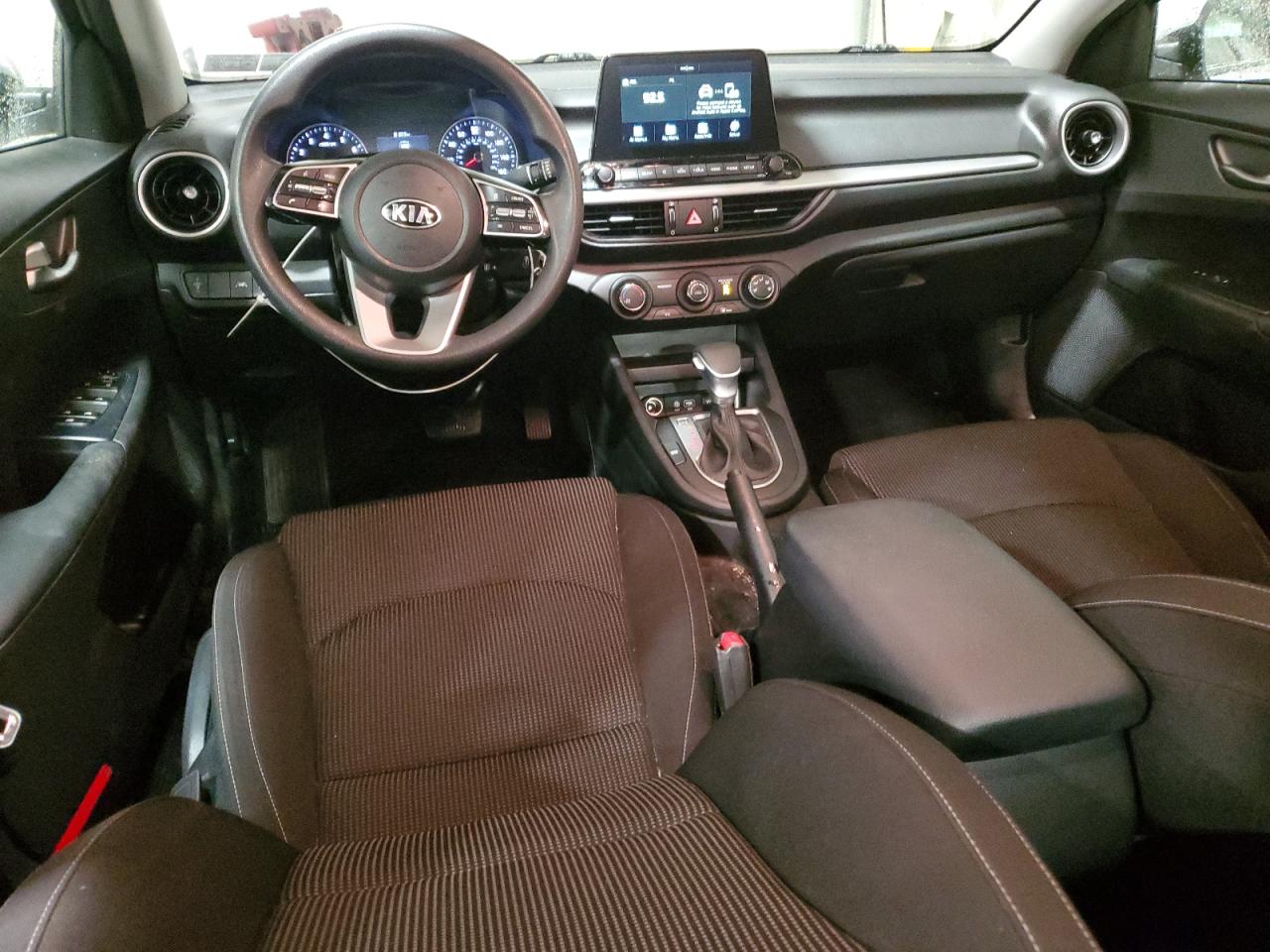 2021 Kia Forte - Image 8