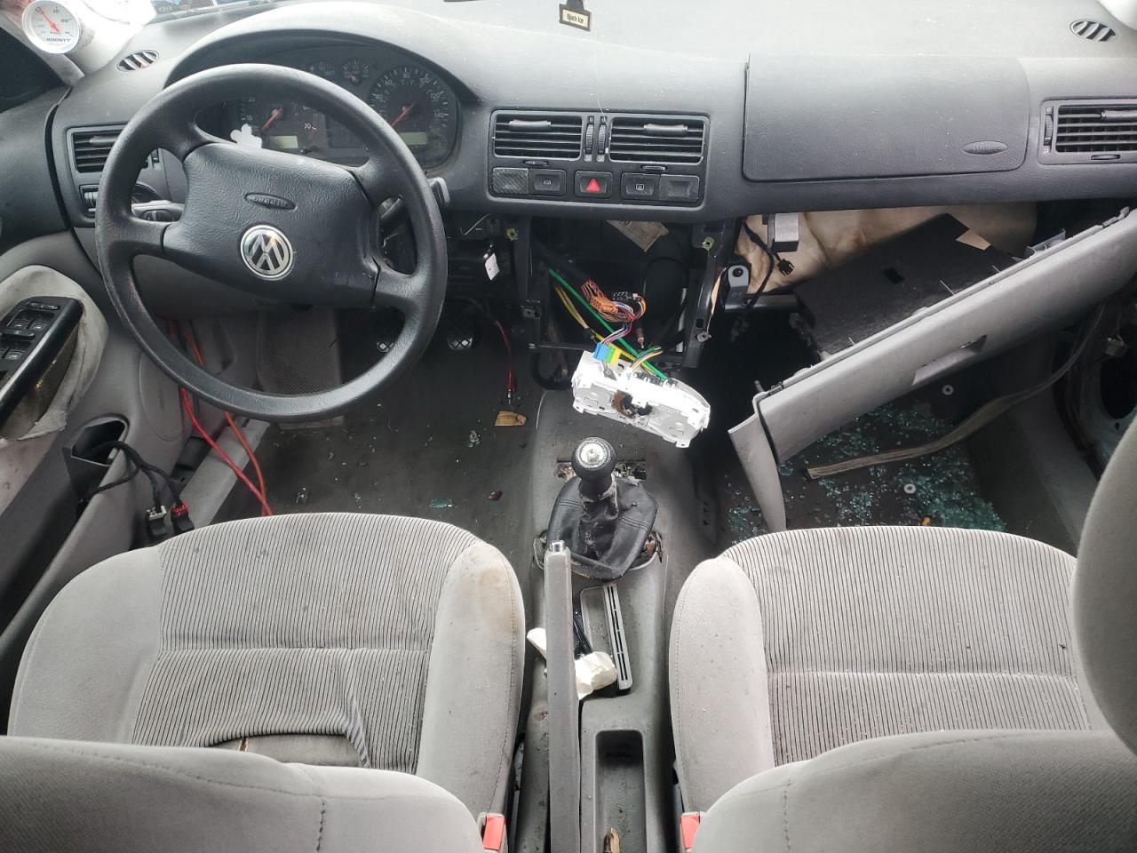 2001 Volkswagen Jetta Gls VIN: 3VWSC29M21M021669 Lot: 44366895