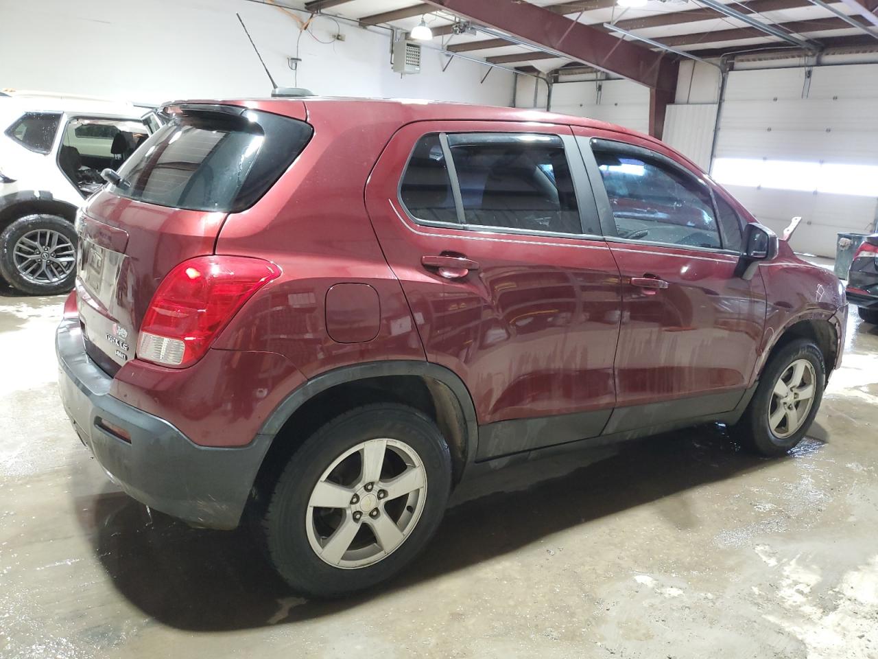 2016 Chevrolet Trax - Image 3