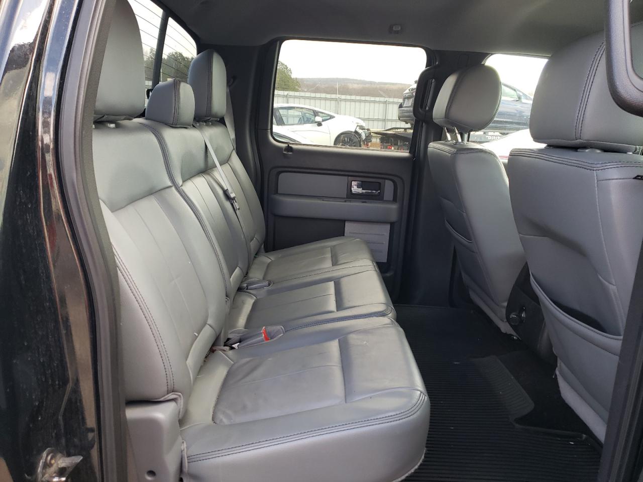 2014 Ford F-150 - Image 10