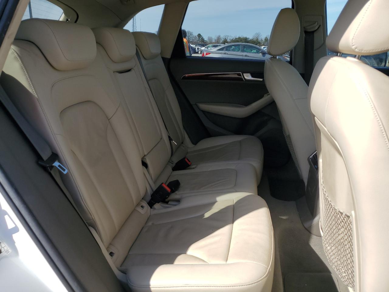 2010 Audi Q5 - Image 11