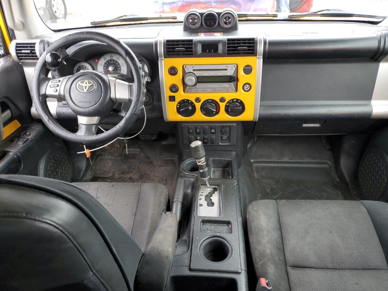2007 Toyota FJ Cruiser - Image 8
