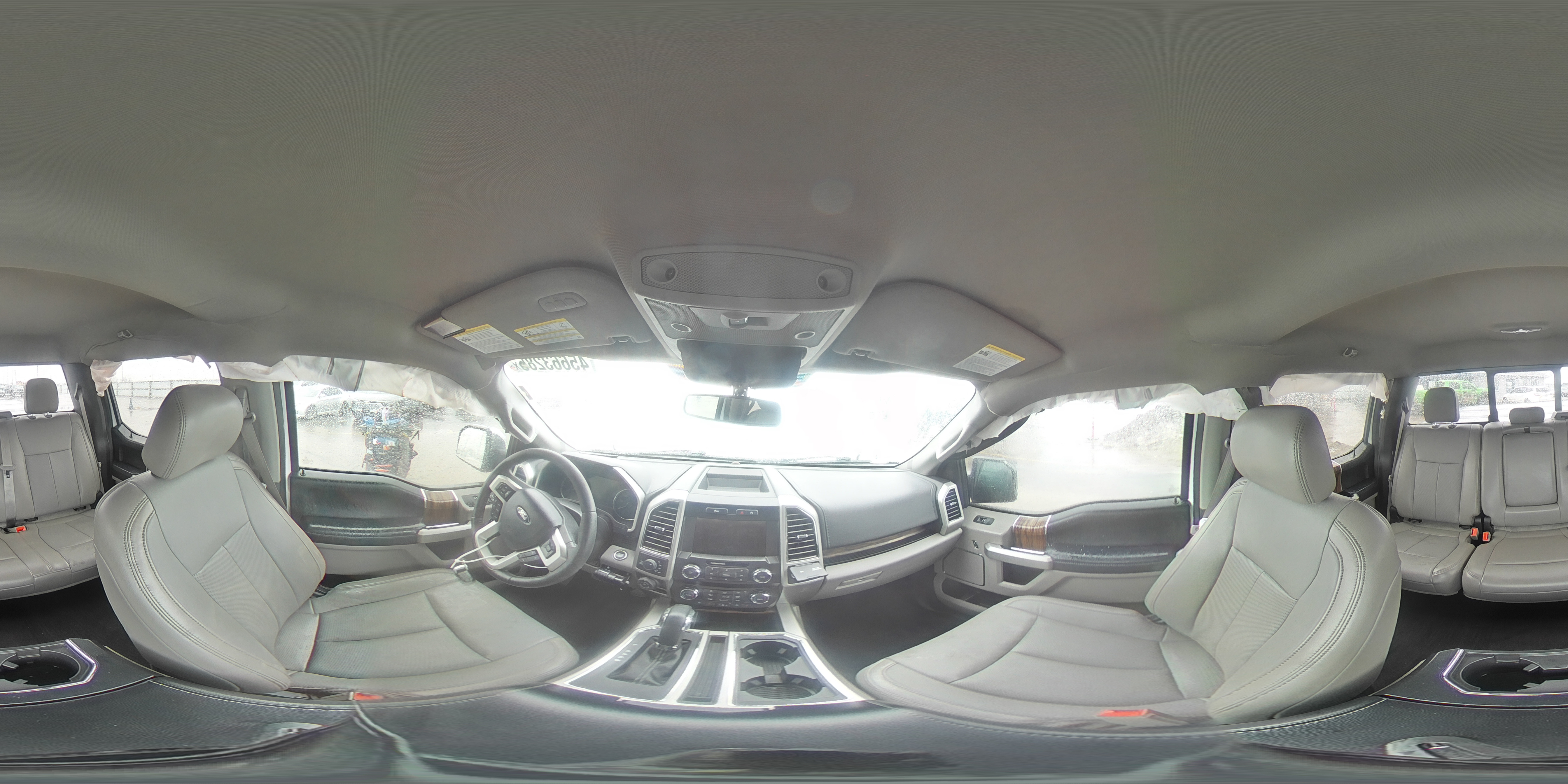 2019 Ford F-150 - Image 13