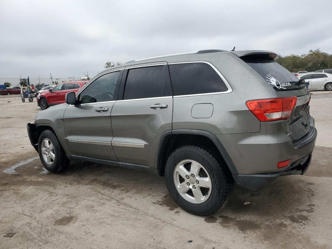 2012 Jeep Grand Cherokee - Image 2
