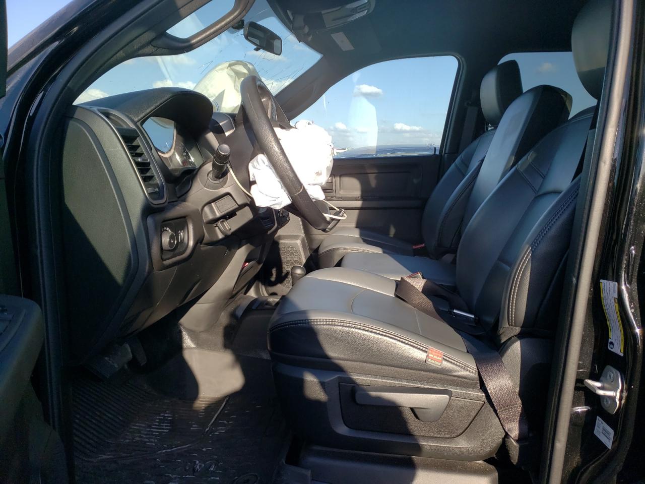 2021 RAM 2500 - Image 7