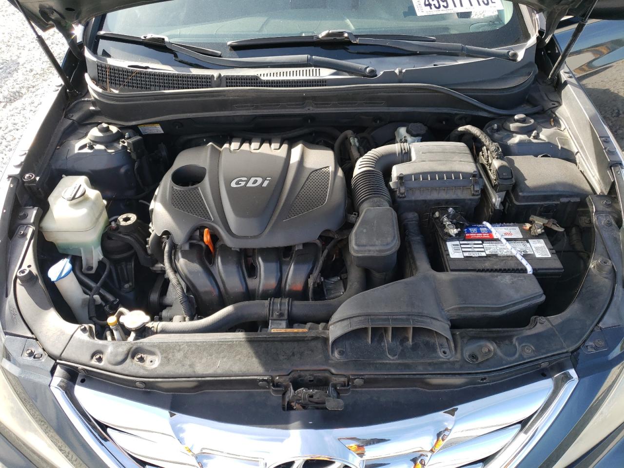 2011 Hyundai Sonata - Image 11
