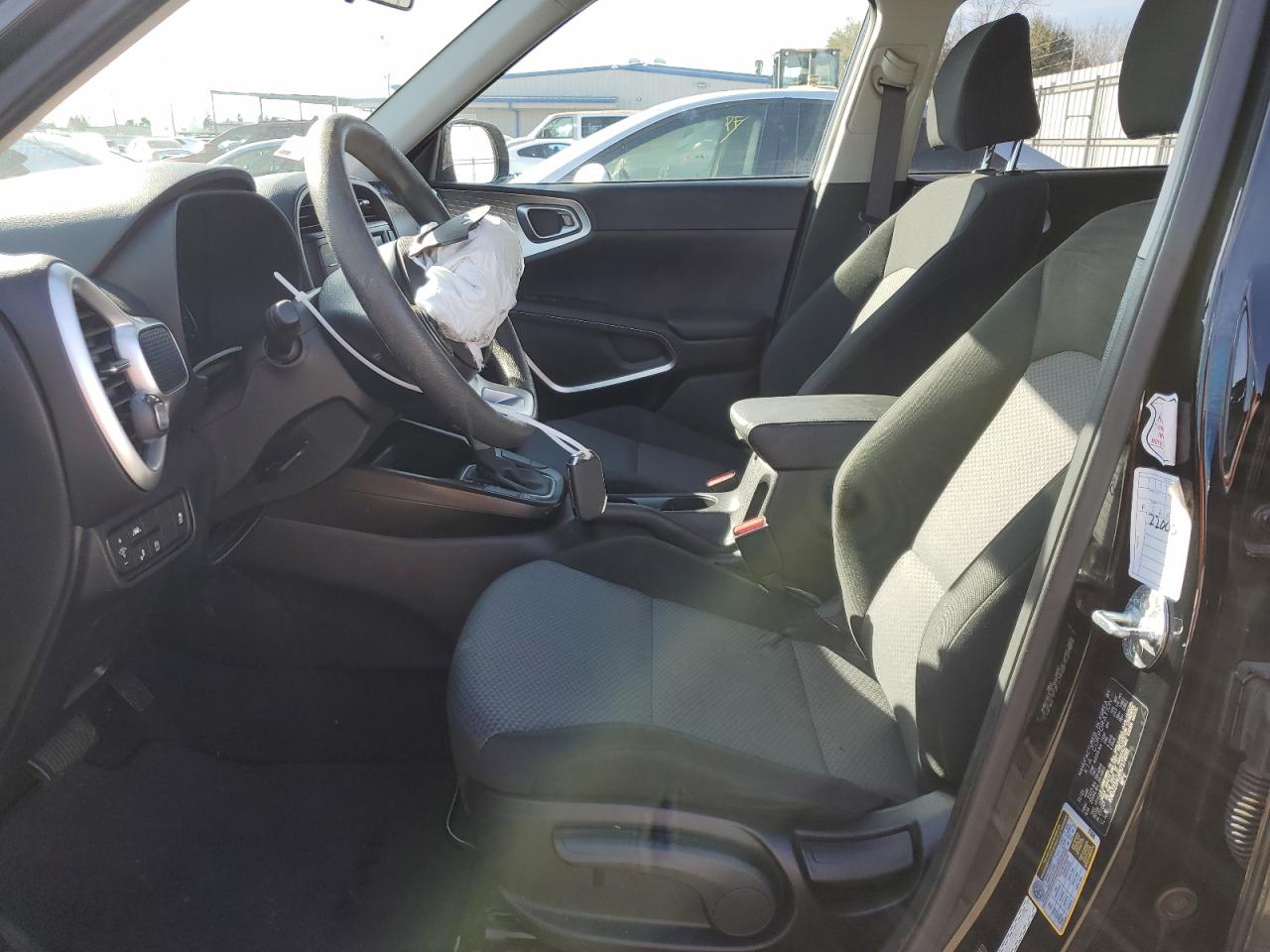 2022 Kia Soul - Image 7