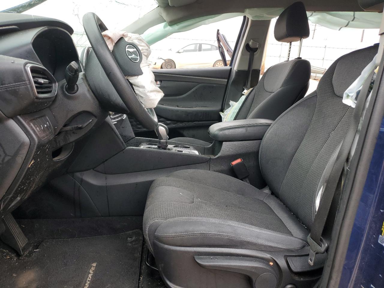 2019 Hyundai Santa Fe - Image 7