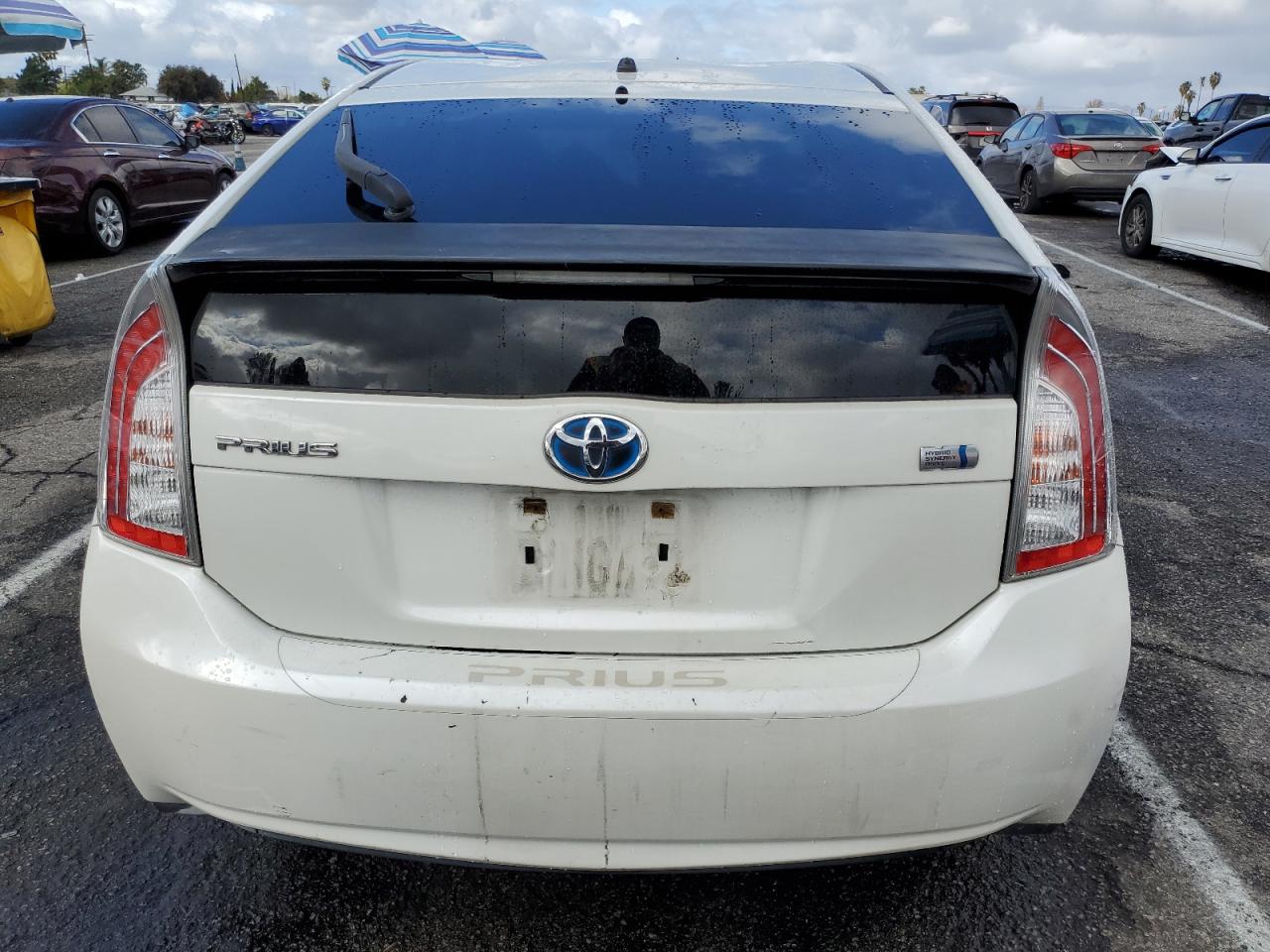2012 Toyota Prius - Image 6