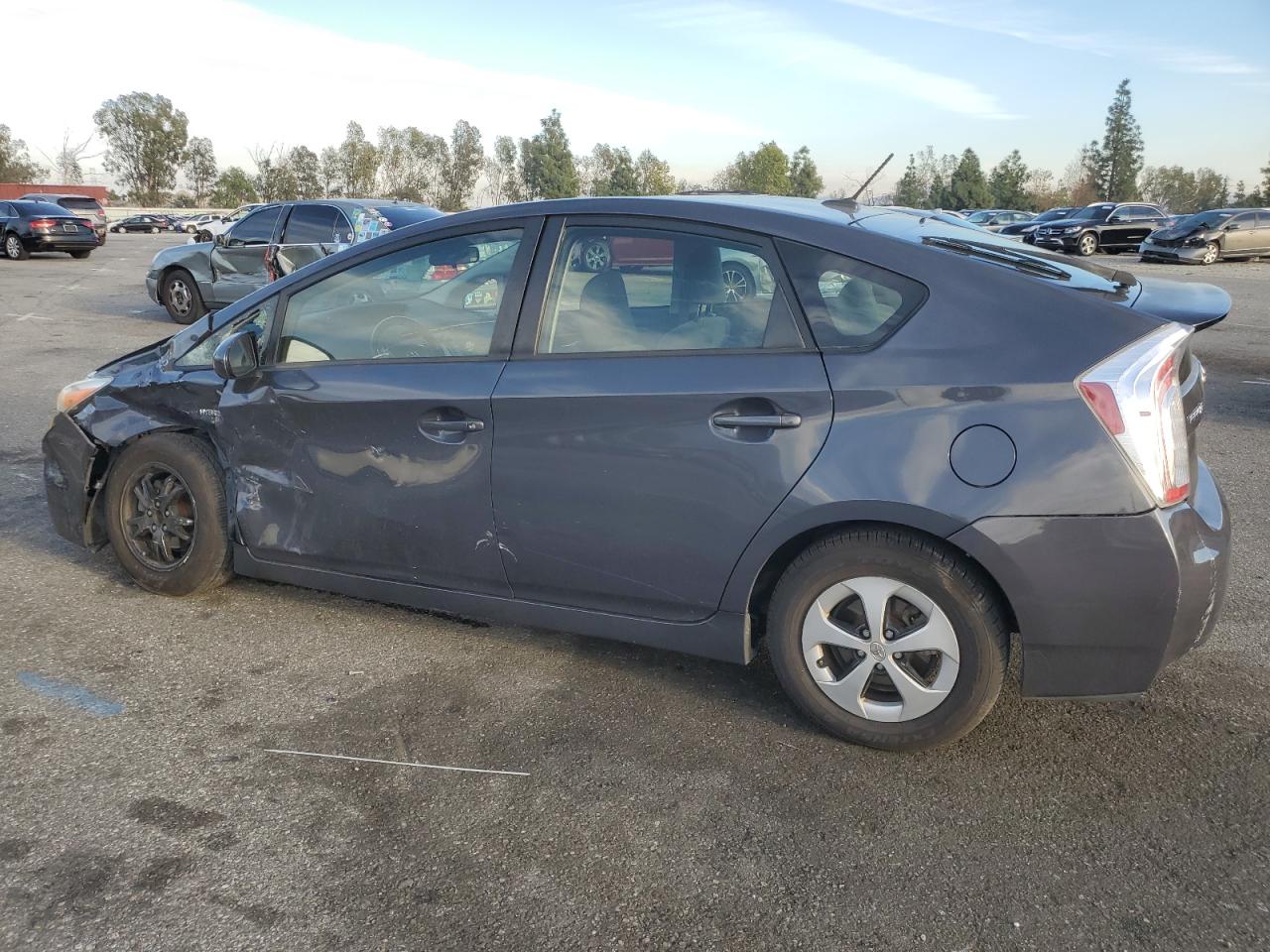 2014 Toyota Prius - Image 2