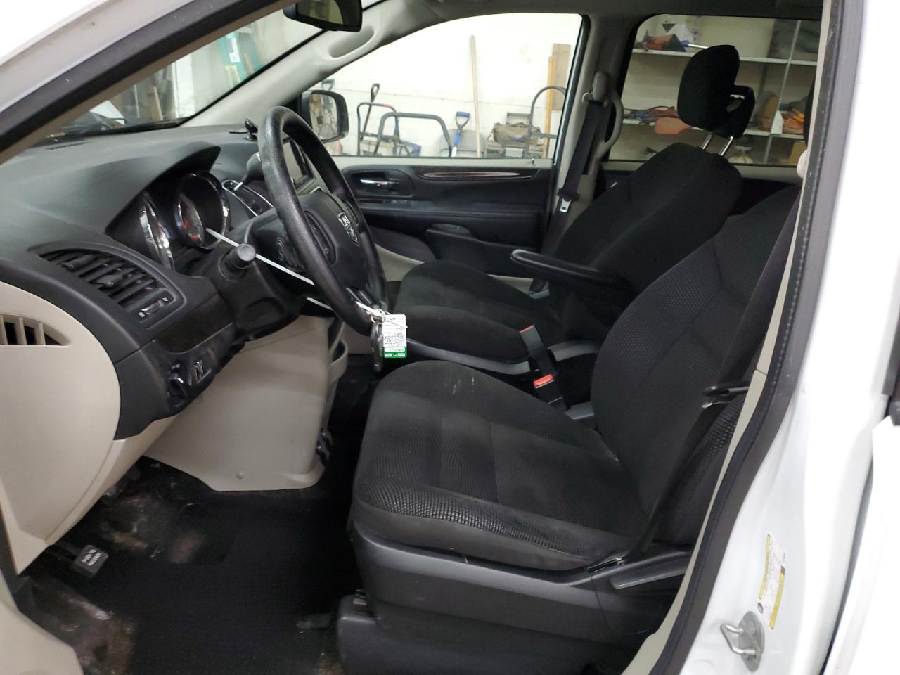 2020 Dodge Caravan - Image 7