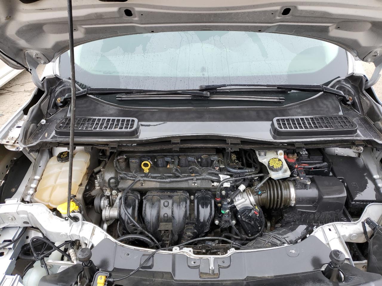 2016 Ford Escape - Image 12