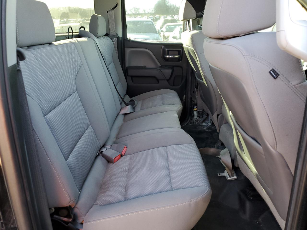 2014 Chevrolet Silverado - Image 11