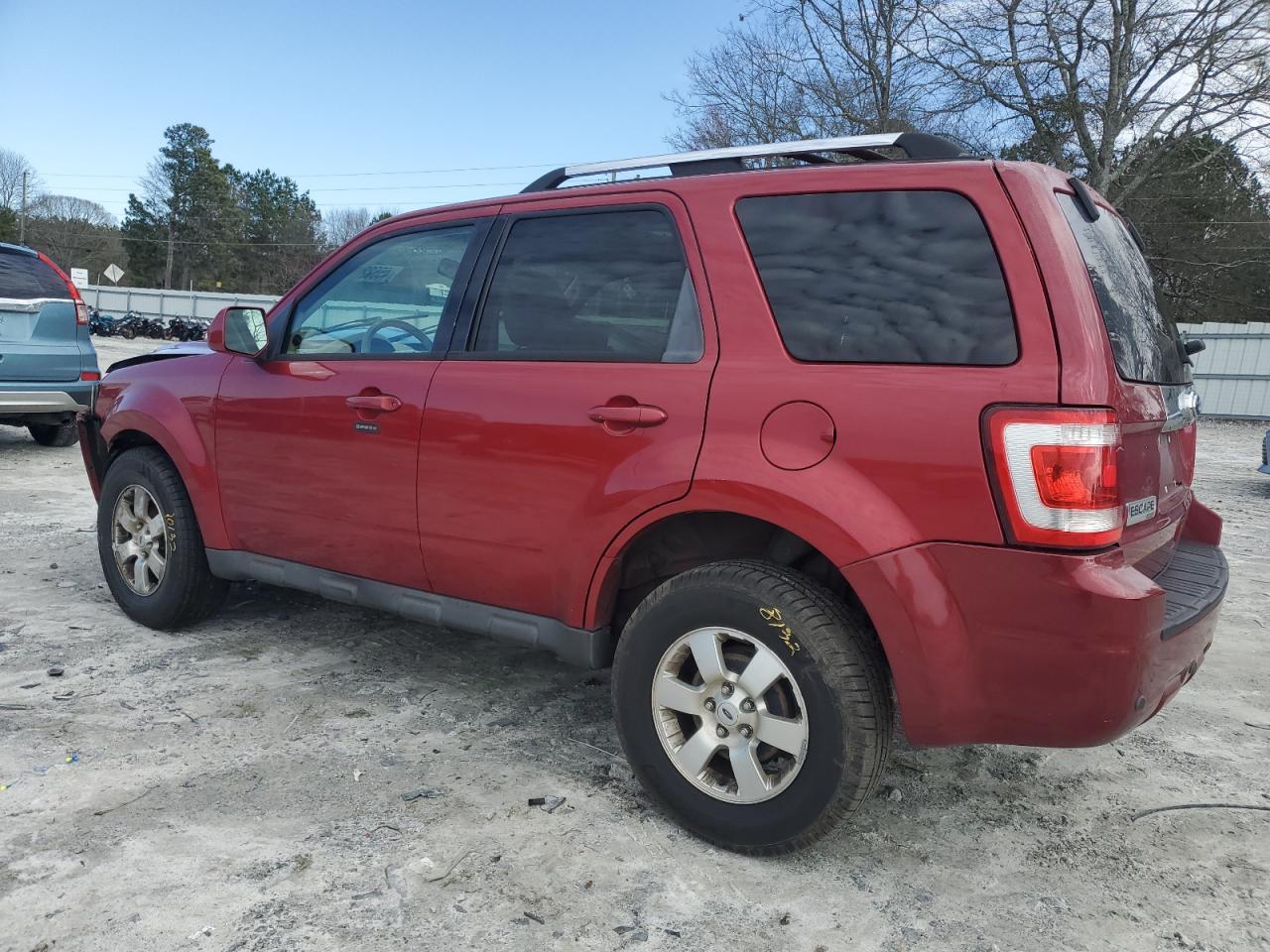 2009 Ford Escape - Image 2