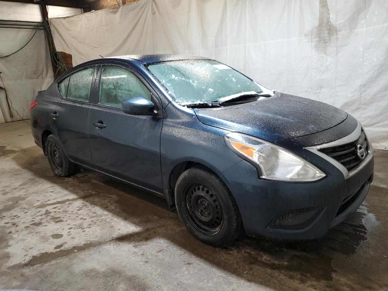 2017 Nissan Versa - Image 4