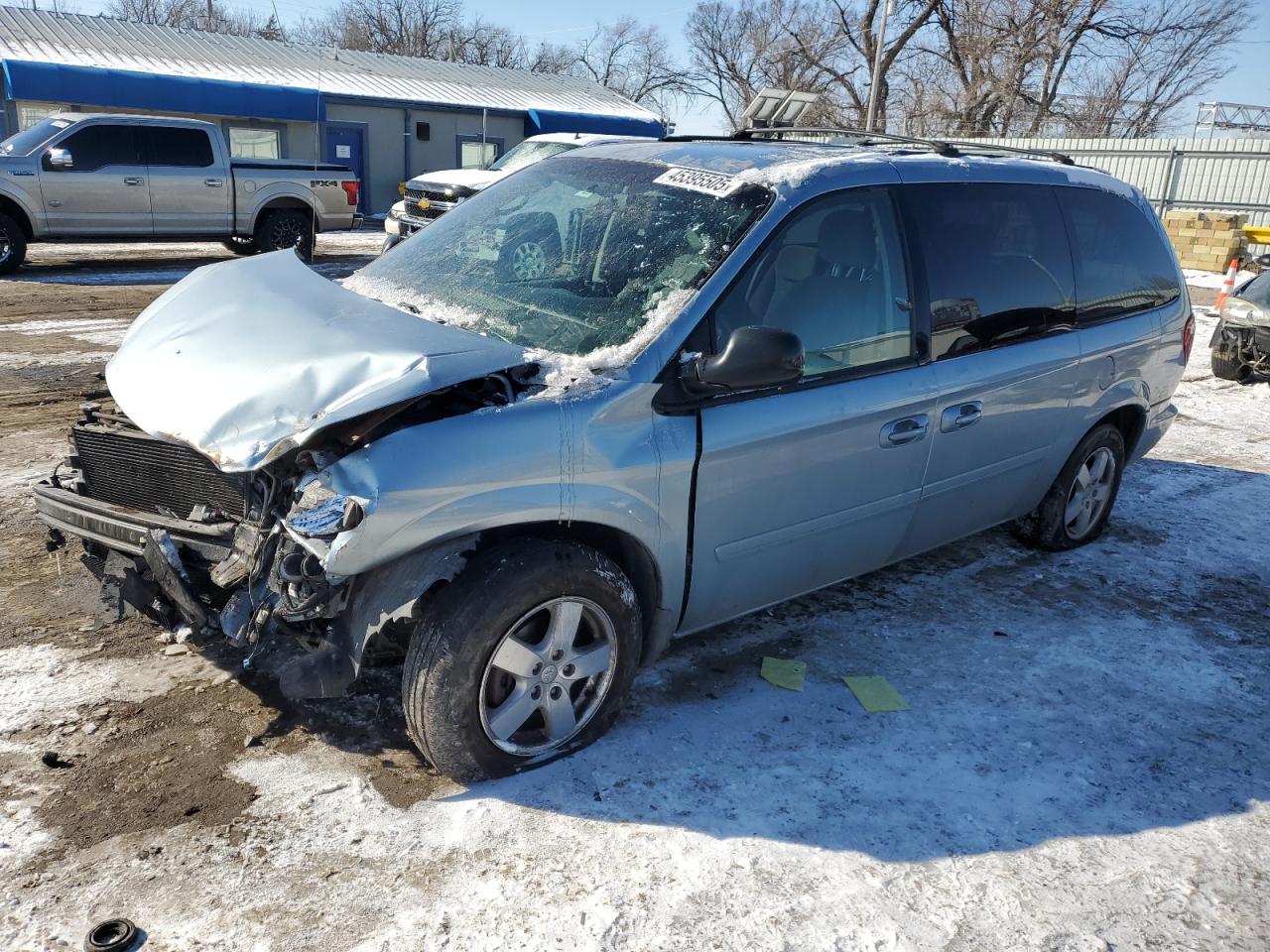 2006 Dodge Grand Caravan Sxt de vânzare în Wichita, KS - Front End