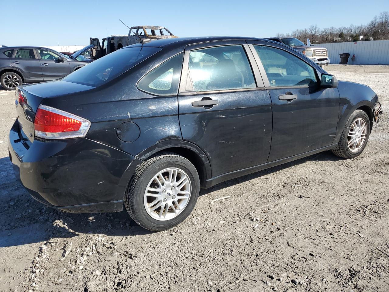 2009 Ford Focus - Image 3