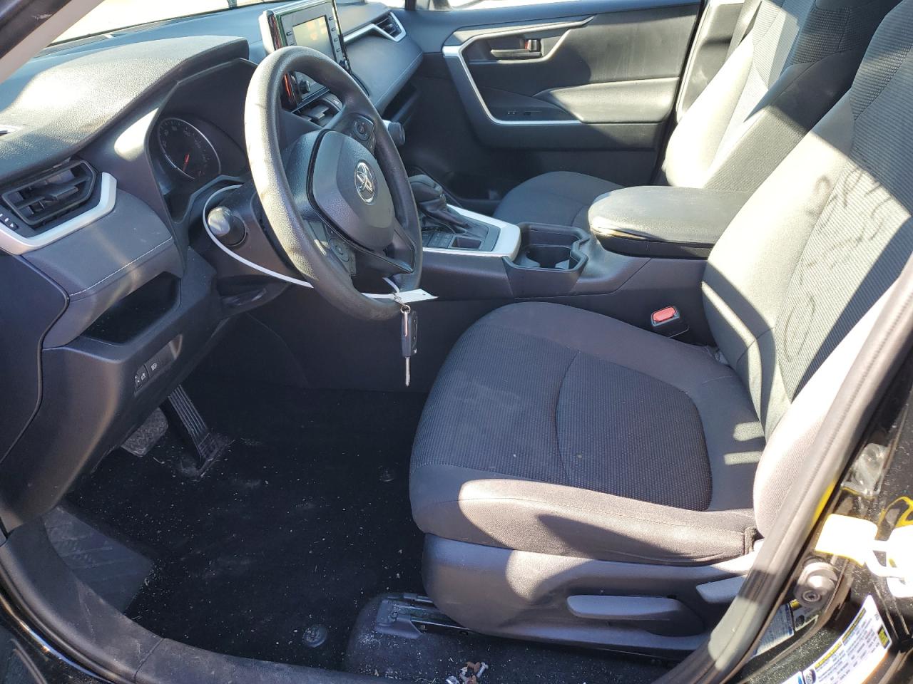 2019 Toyota RAV 4 - Image 7