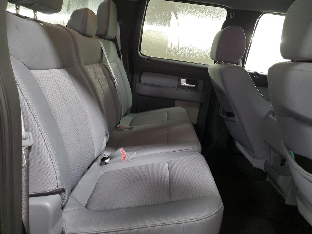 2013 Ford F-150 - Image 10