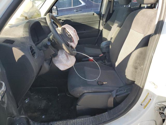  JEEP PATRIOT 2016 Biały